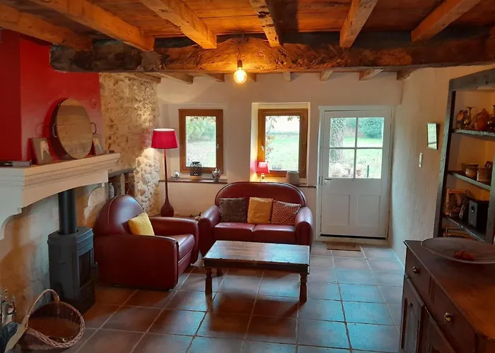 Grange Renovee Et Son Jardin Dans L\'Avant Pays Savoyard
